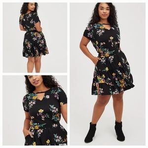 NWT Torrid Tiered Crop Top + Mini Skirt Set - Super Soft Floral Black Size 0x 12